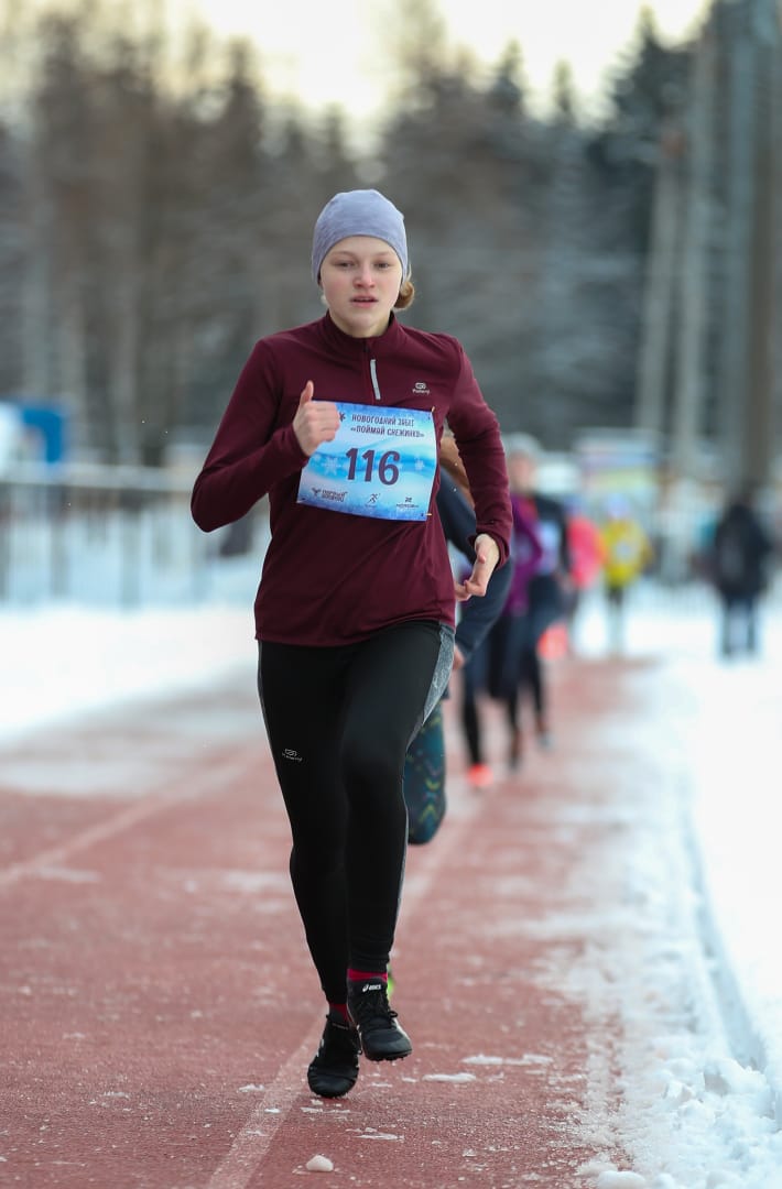 Новогодний забег Поймай снежинку, лёгкая атлетика, бег, Солдатенко Виктория, дистанция 500 м